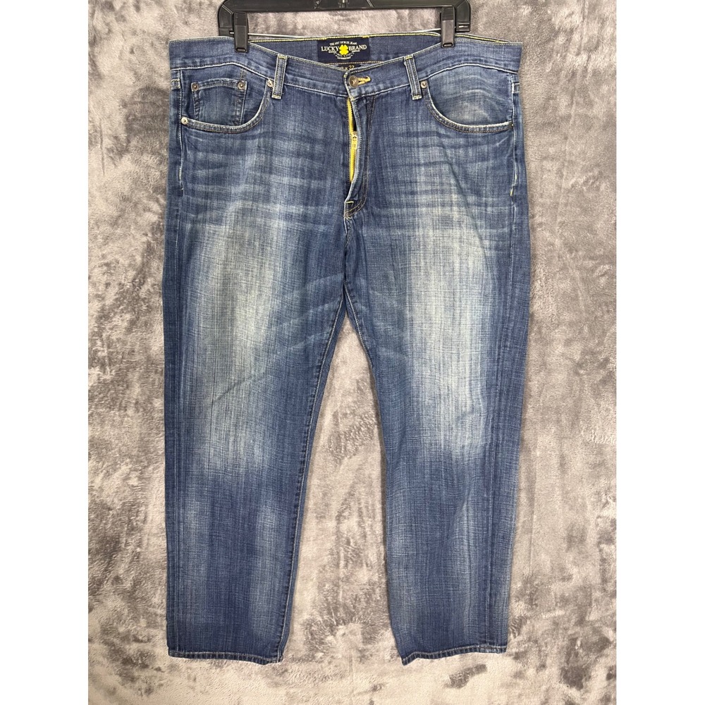 Lucky Brand Mens 38x32 Blue Jeans Straight Leg Medium Wash Denim Whiskered